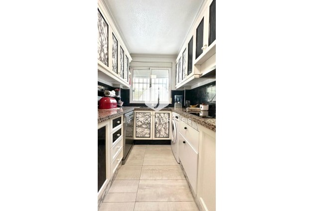 D'occasion - Villa -
Orihuela Costa - La Regia