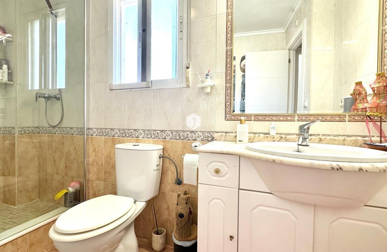 D'occasion - Villa -
Orihuela Costa - La Regia