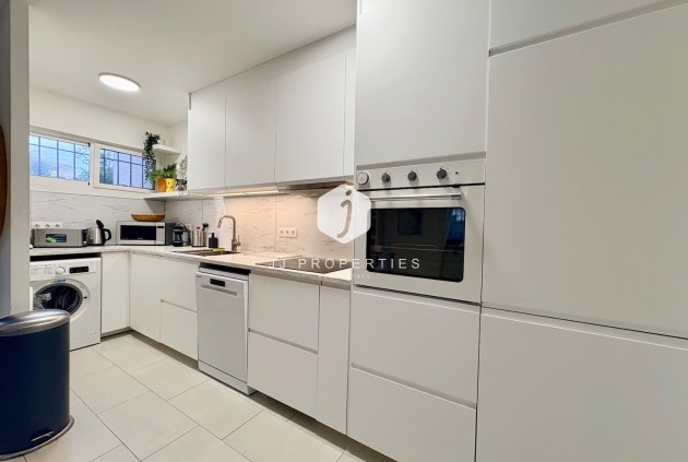 Z drugiej ręki - Szalet -
Orihuela Costa - Costa Blanca