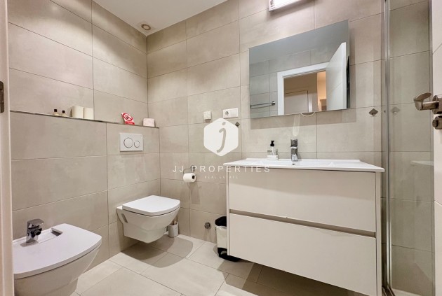 Z drugiej ręki - Szalet -
Orihuela Costa - Costa Blanca