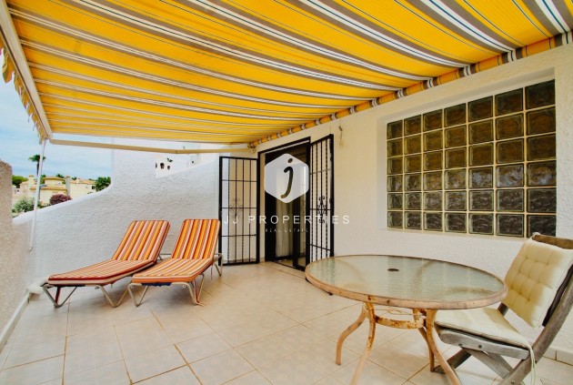 Z drugiej ręki - Szalet -
Orihuela Costa - Costa Blanca