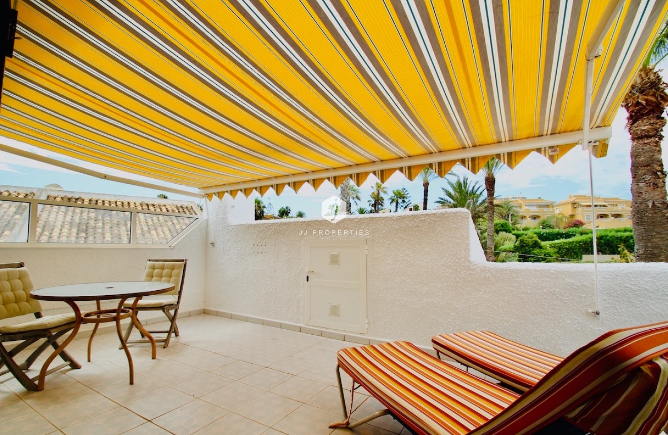 Z drugiej ręki - Szalet -
Orihuela Costa - Costa Blanca