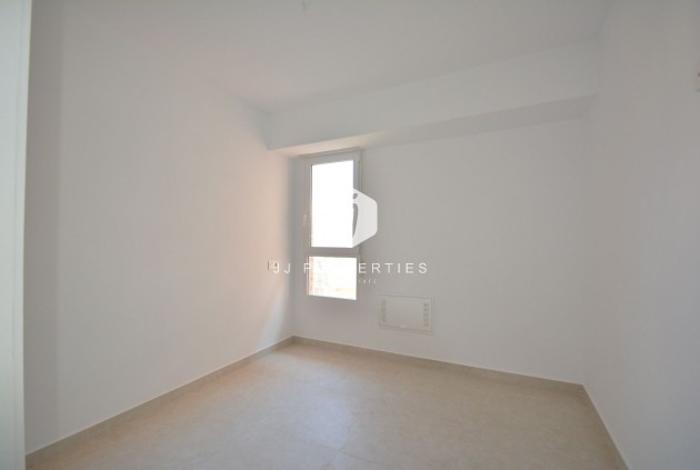 Z drugiej ręki - Mieszkanie w bloku -
Torrevieja - Costa Blanca