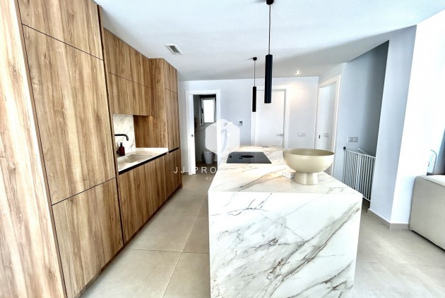 D'occasion - Villa -
San Miguel de Salinas - Inland