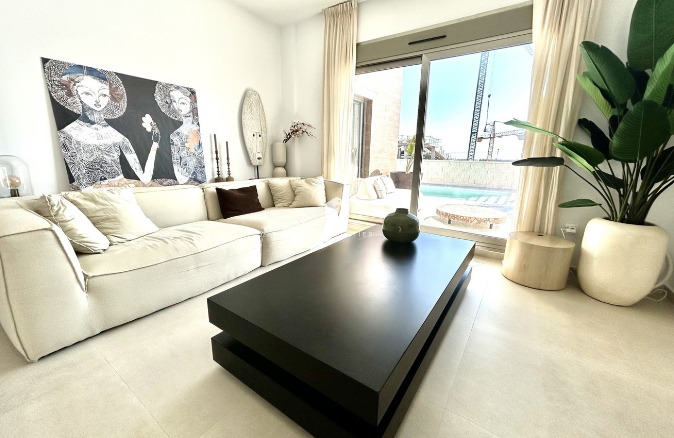 D'occasion - Villa -
San Miguel de Salinas - Inland