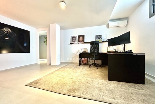 D'occasion - Villa -
San Miguel de Salinas - Inland