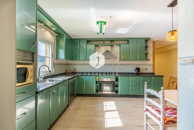 Z drugiej ręki - Villa -
Torrevieja - El chaparral