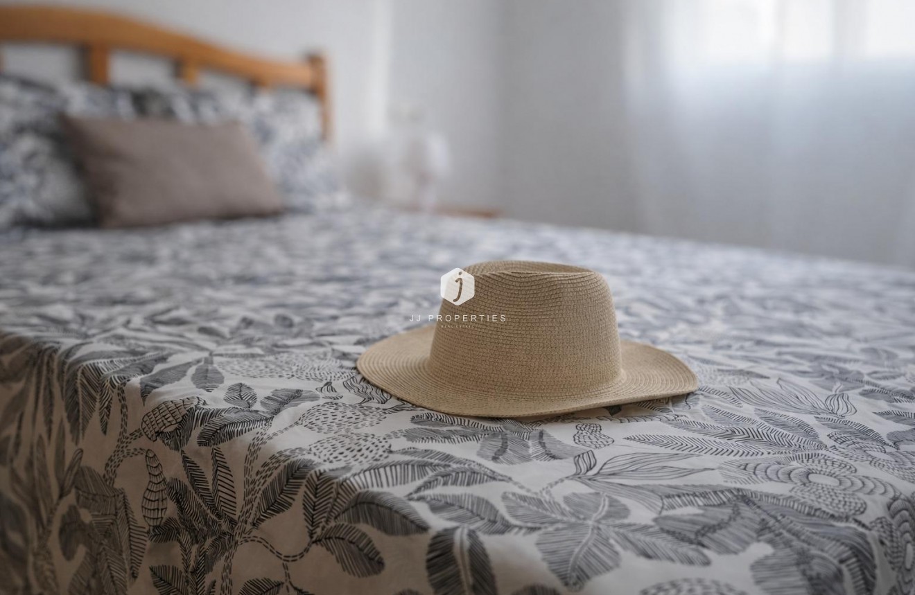 Aus zweiter Hand - Wohnung -
Torrevieja - Centro - Muelle Pesquero