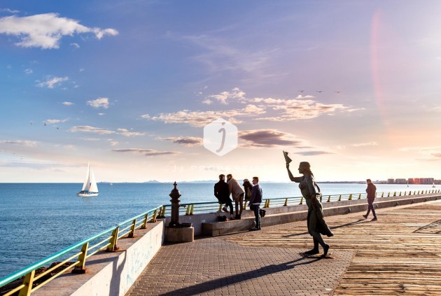 Aus zweiter Hand - Wohnung -
Torrevieja - Centro - Muelle Pesquero