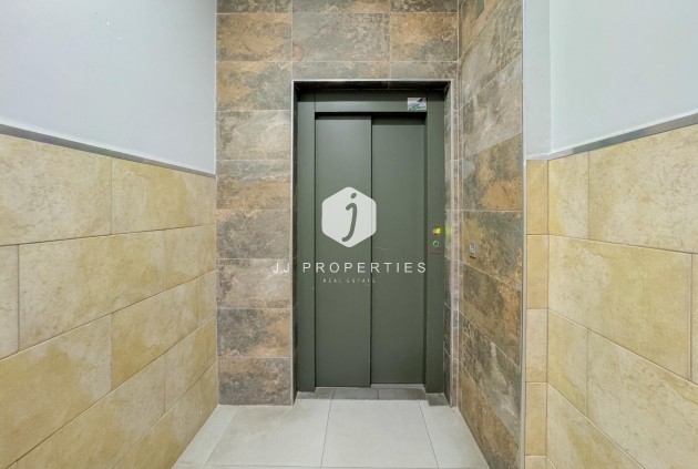 D'occasion - Appartement -
Torrevieja - La Mata Pueblo