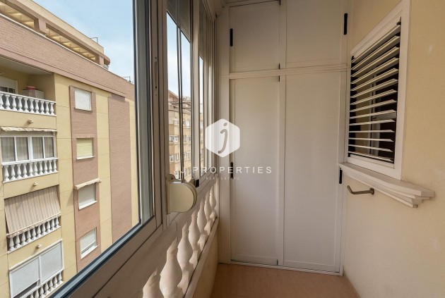 Segunda mano - Apartamento / piso -
Torrevieja - Parque las naciones