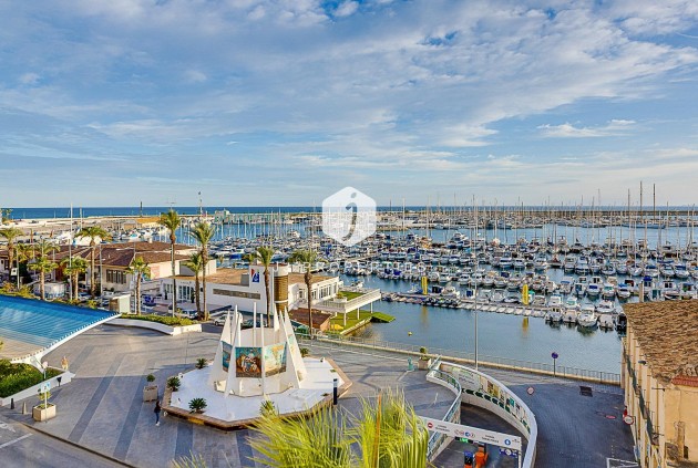 Segunda mano - Apartamento / piso -
Torrevieja - Parque las naciones