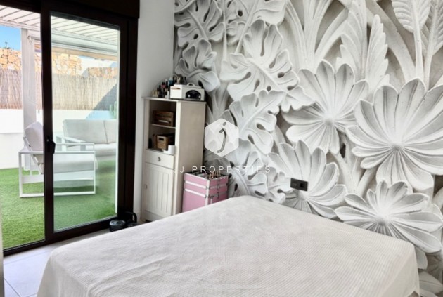 Tweedehands - Villa -
Cabo Roig - Costa Blanca