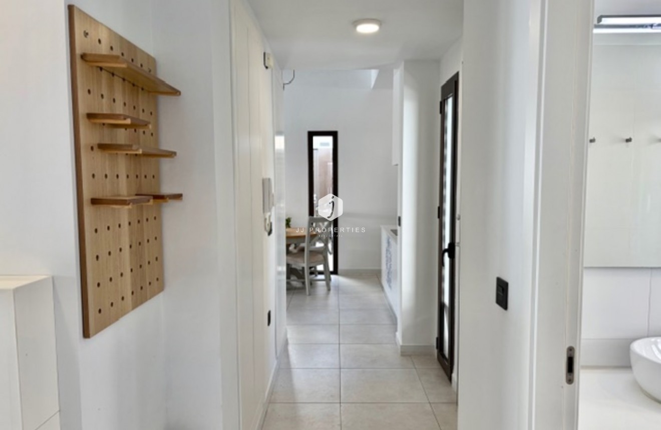 Tweedehands - Villa -
Cabo Roig - Costa Blanca