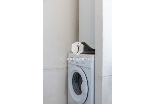 Tweedehands - Appartement / flat -
San Miguel de Salinas - Inland