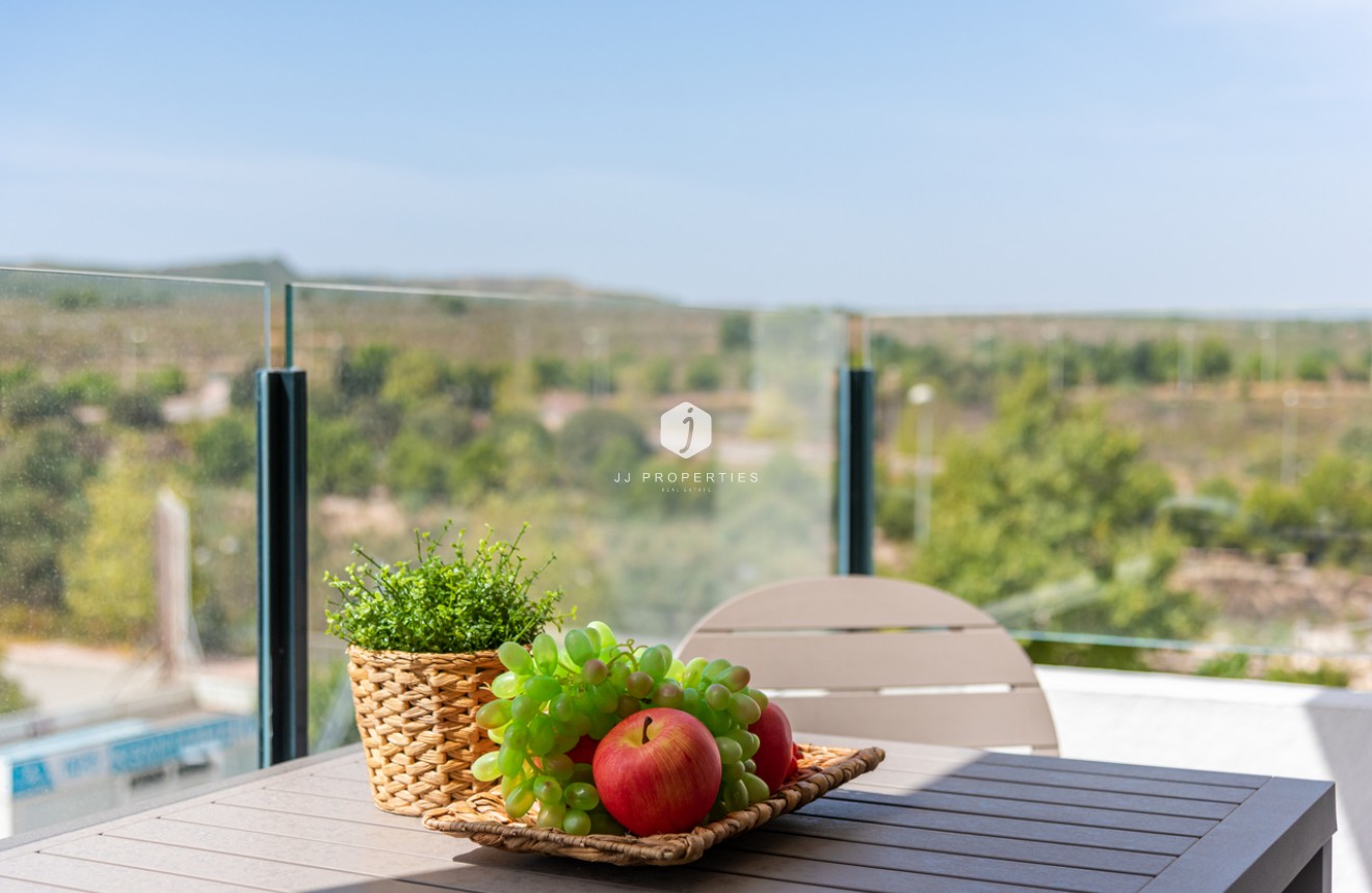 Tweedehands - Appartement / flat -
San Miguel de Salinas - Inland