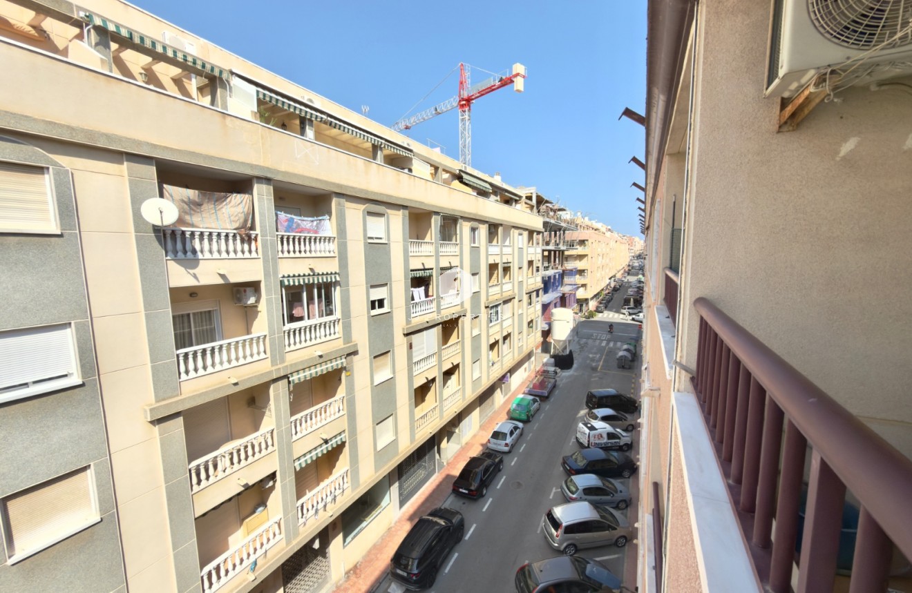 Tweedehands - Appartement / flat -
Torrevieja - Parque las naciones