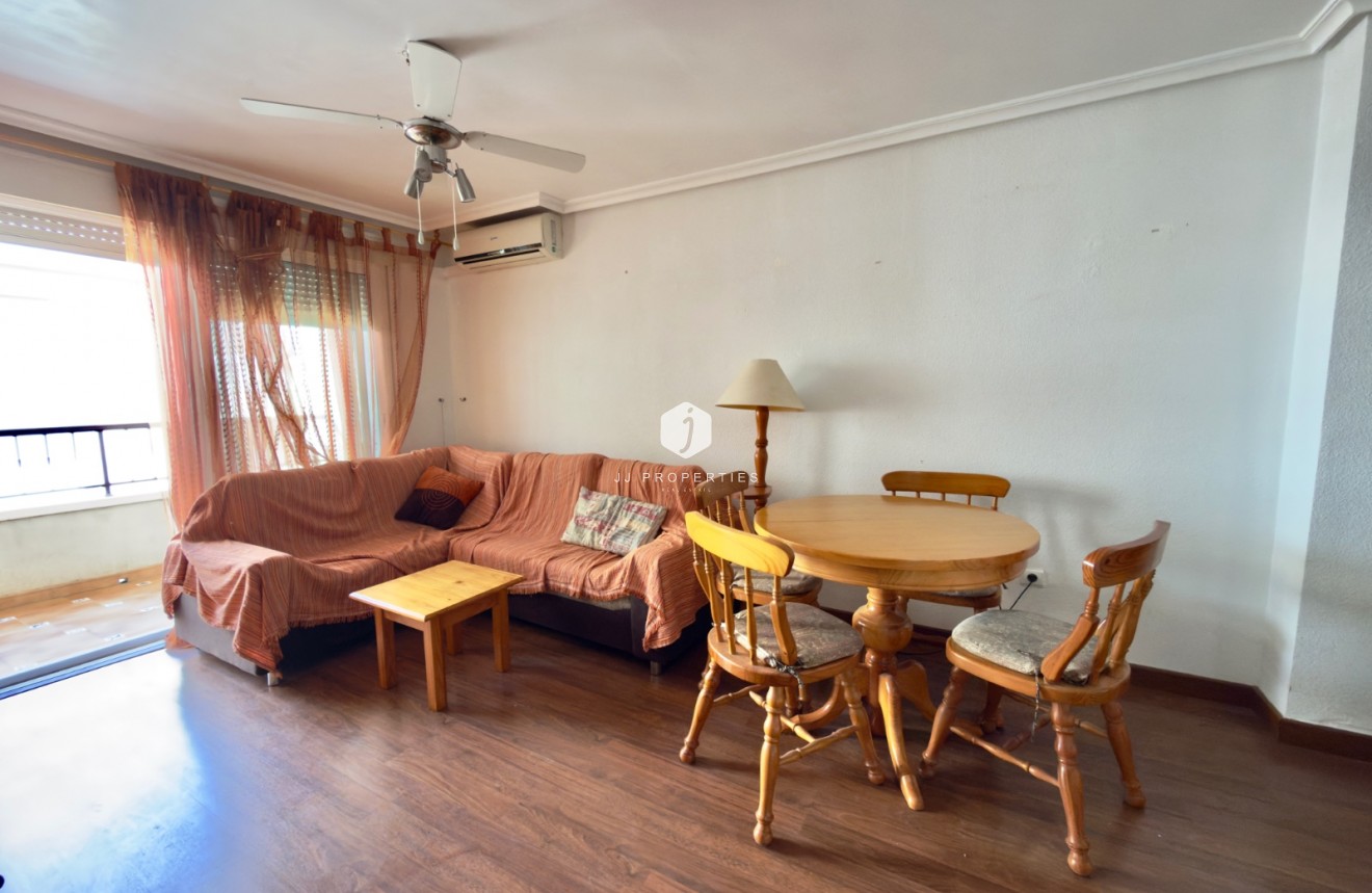 Tweedehands - Appartement / flat -
Torrevieja - Parque las naciones