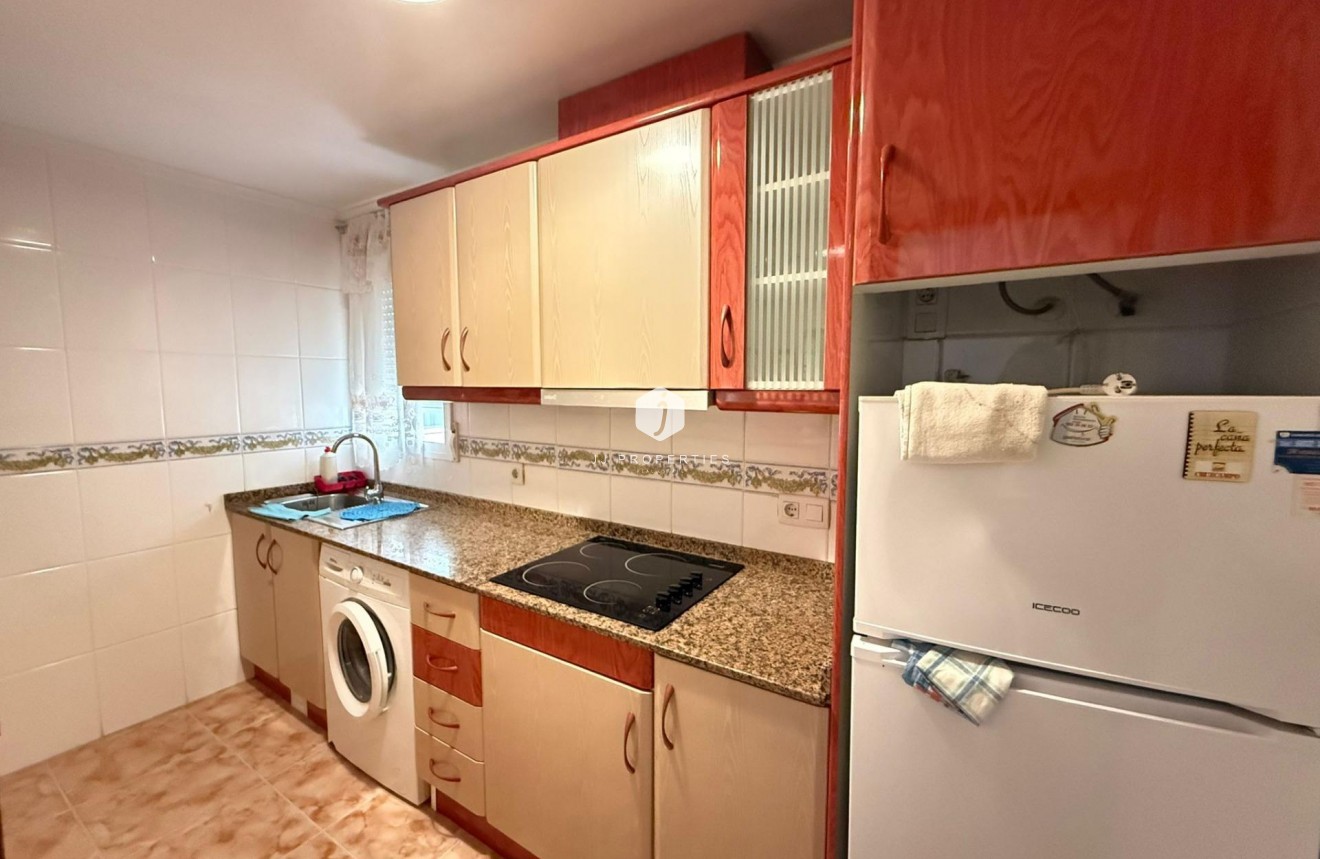 Tweedehands - Appartement / flat -
Torrevieja - Playa del Cura
