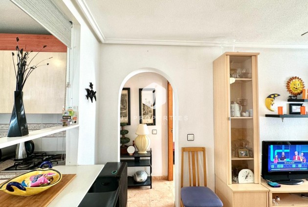 Segunda mano - Bungalow -
Torrevieja - El Limonar