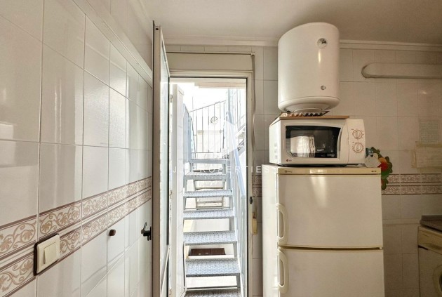 Segunda mano - Bungalow -
Torrevieja - El Limonar