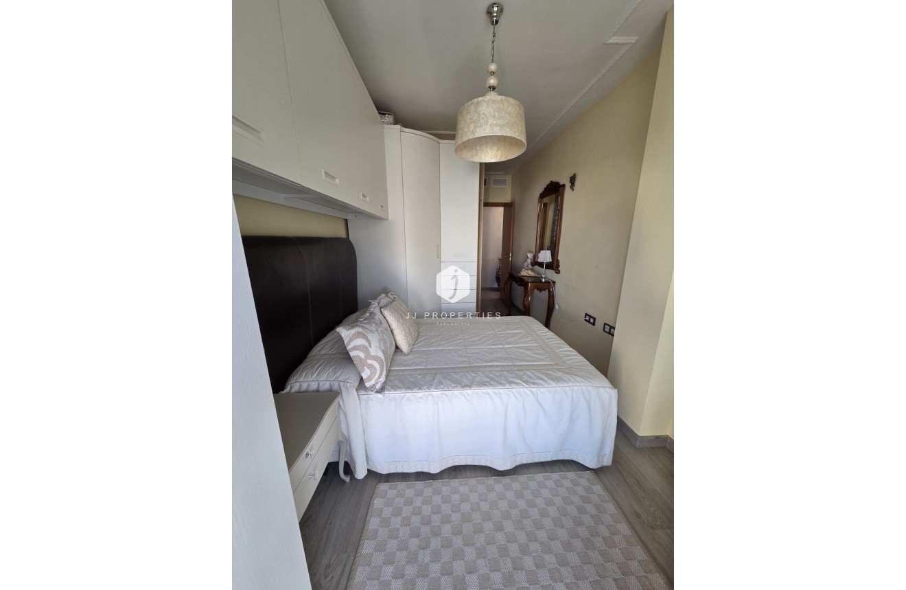 Tweedehands - Appartement / flat -
Torrevieja - Costa Blanca