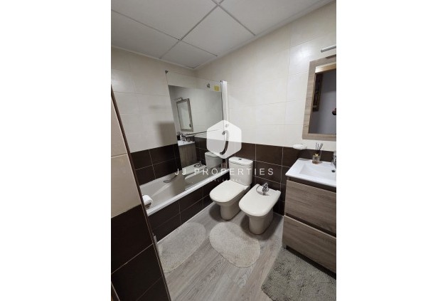 Tweedehands - Appartement / flat -
Torrevieja - Costa Blanca