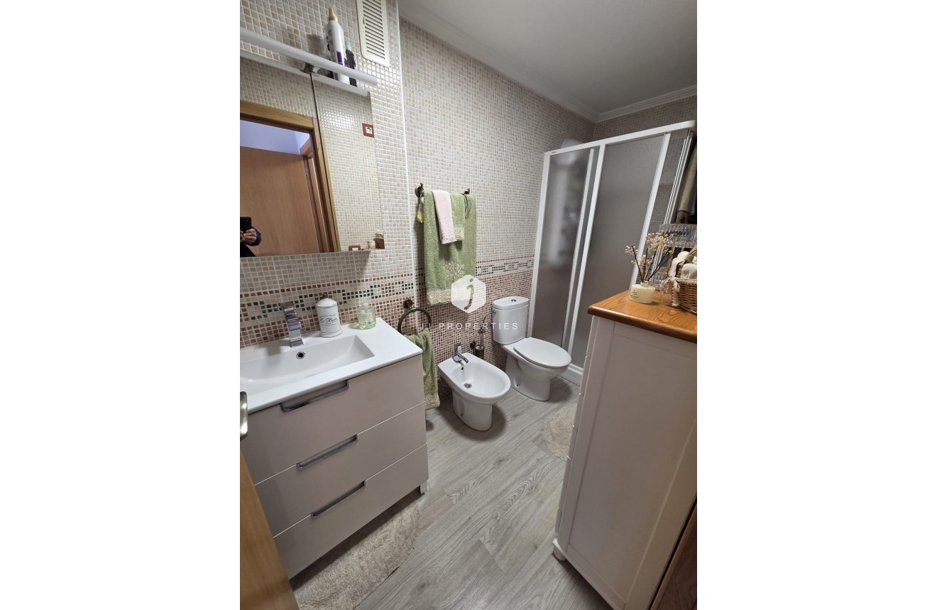 Tweedehands - Appartement / flat -
Torrevieja - Costa Blanca