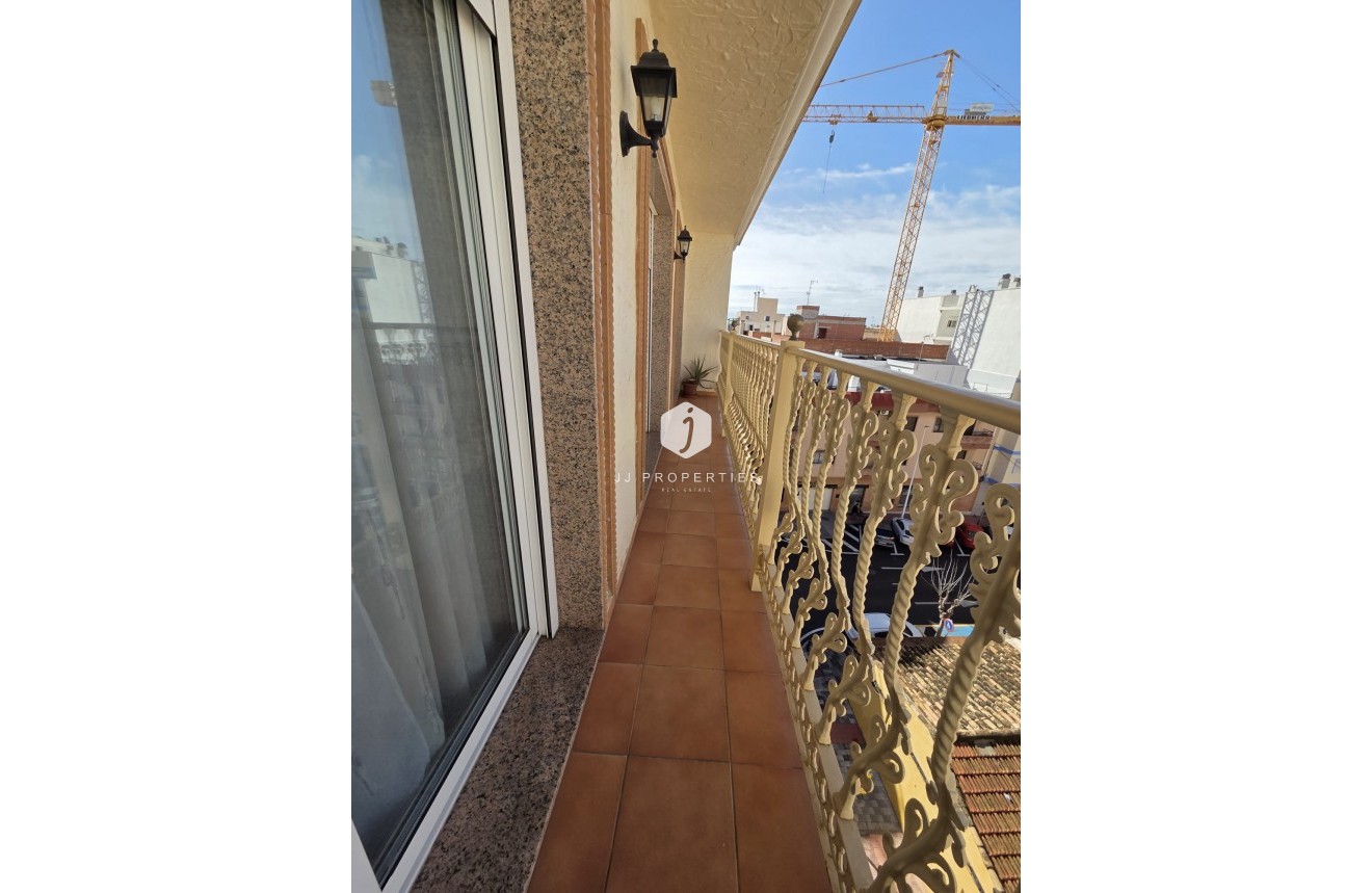 Tweedehands - Appartement / flat -
Torrevieja - Costa Blanca