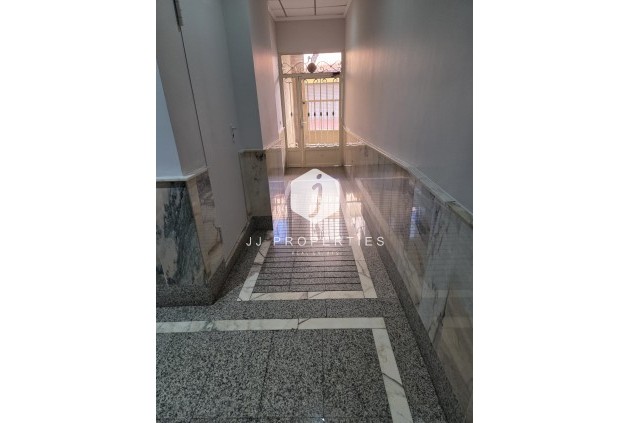 Tweedehands - Appartement / flat -
Torrevieja - Costa Blanca