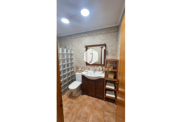 Tweedehands - Chalet -
Orihuela Costa - Costa Blanca