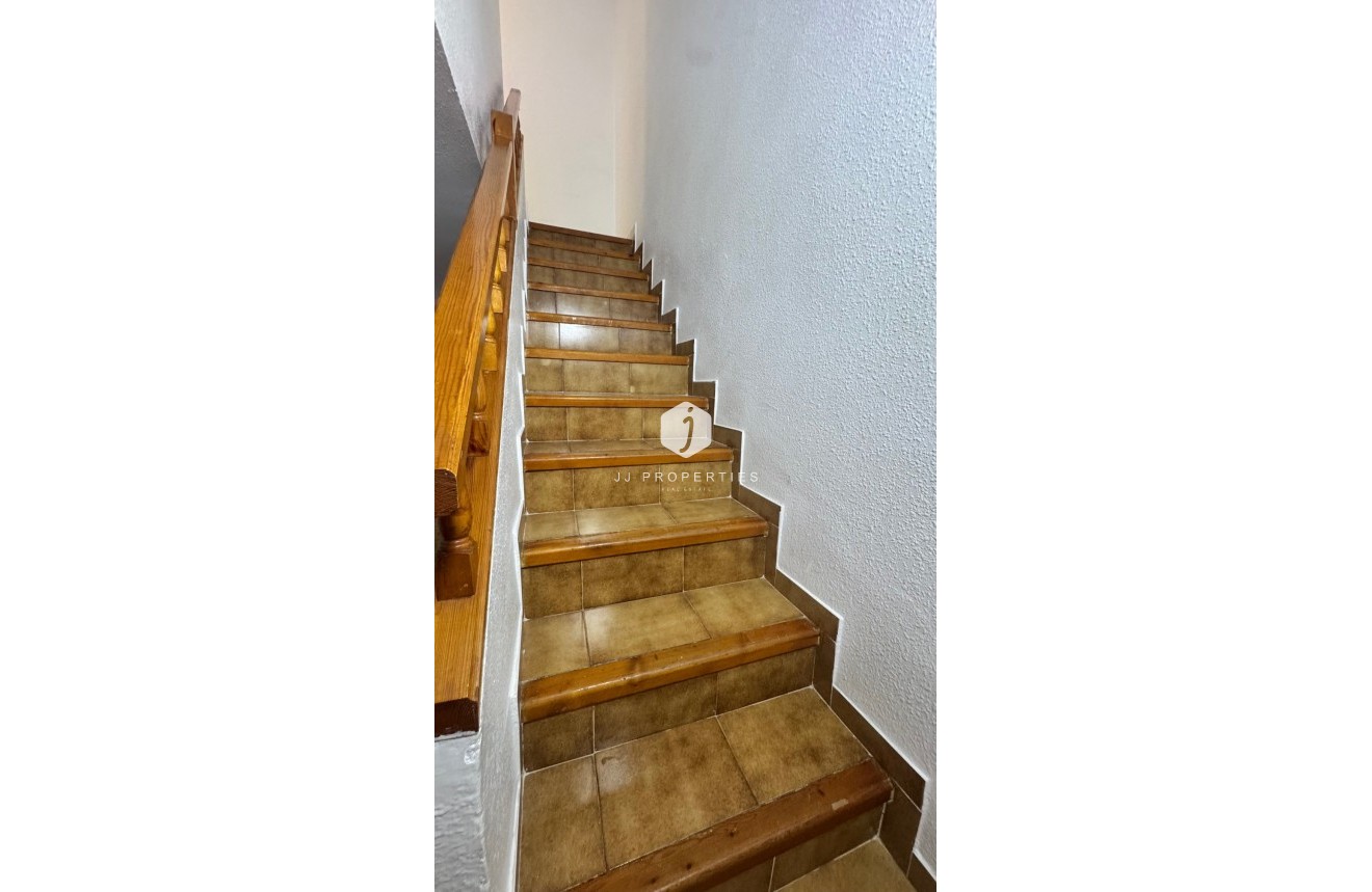 Tweedehands - Chalet -
Orihuela Costa - Costa Blanca