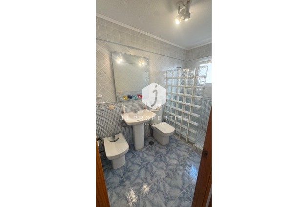 Tweedehands - Chalet -
Orihuela Costa - Costa Blanca