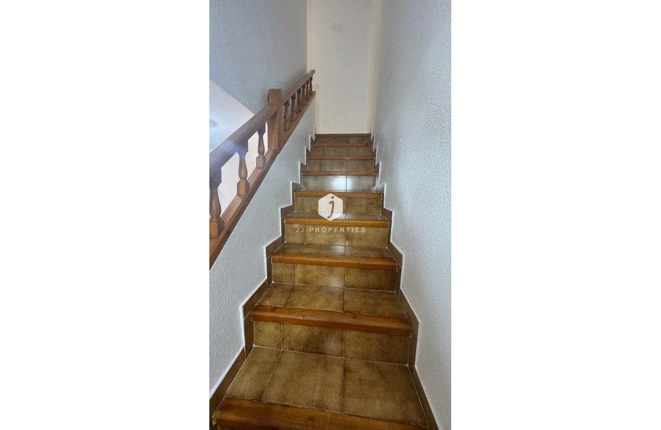 Tweedehands - Chalet -
Orihuela Costa - Costa Blanca