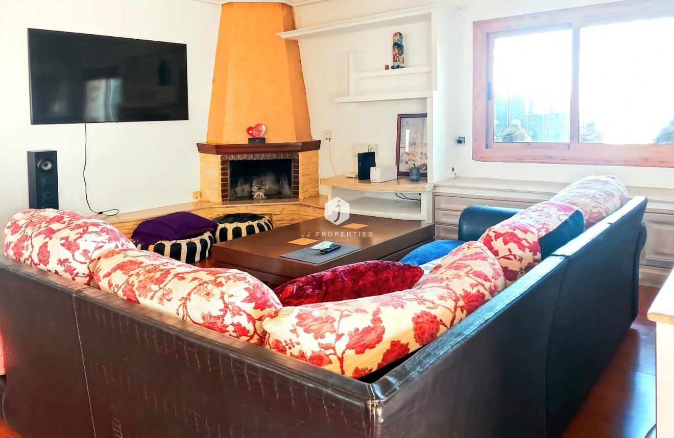 Aus zweiter Hand - Villa -
Torrevieja - Costa Blanca