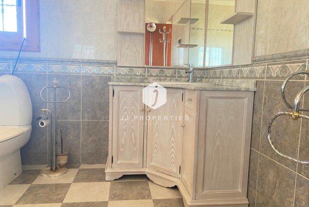 Aus zweiter Hand - Villa -
Torrevieja - Costa Blanca