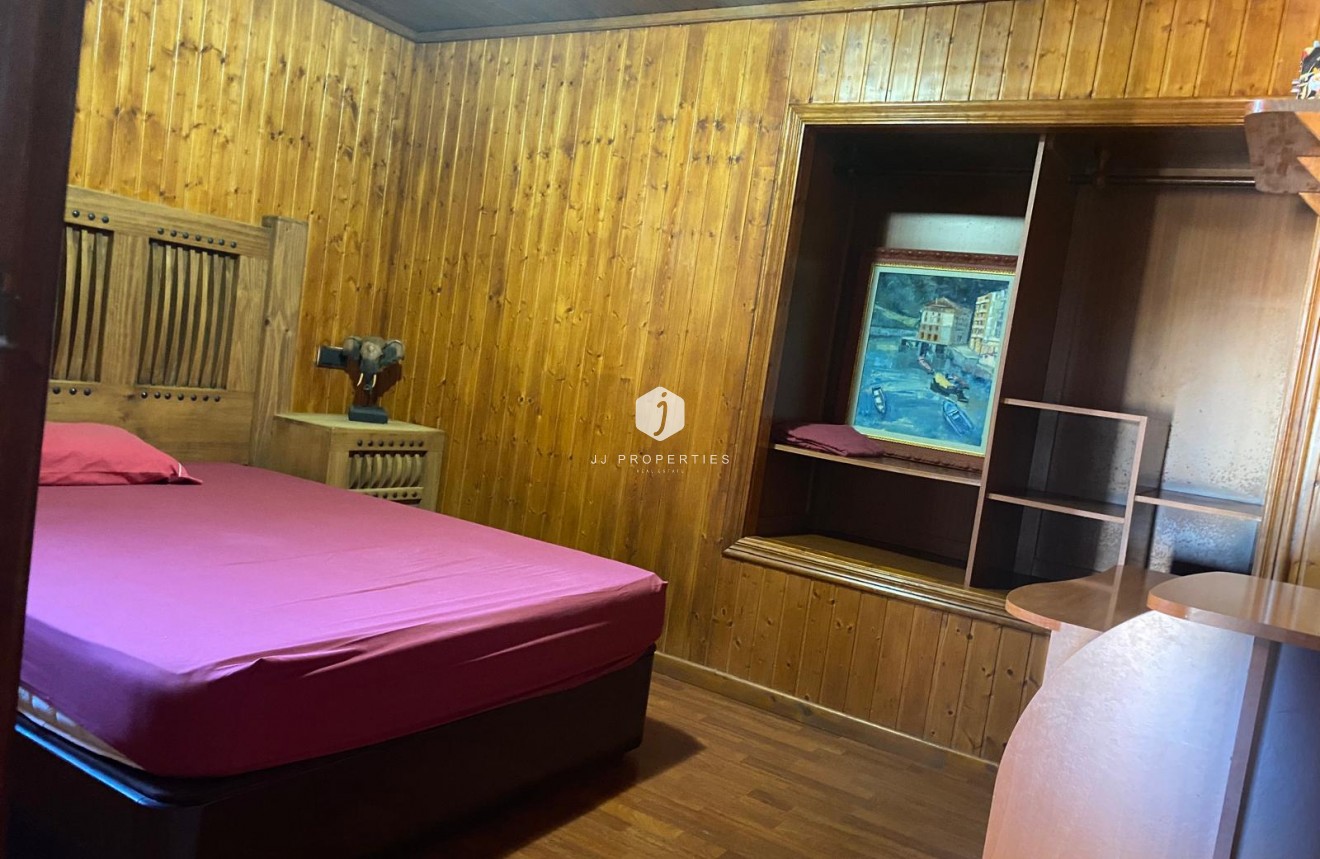 Aus zweiter Hand - Villa -
Torrevieja - Costa Blanca