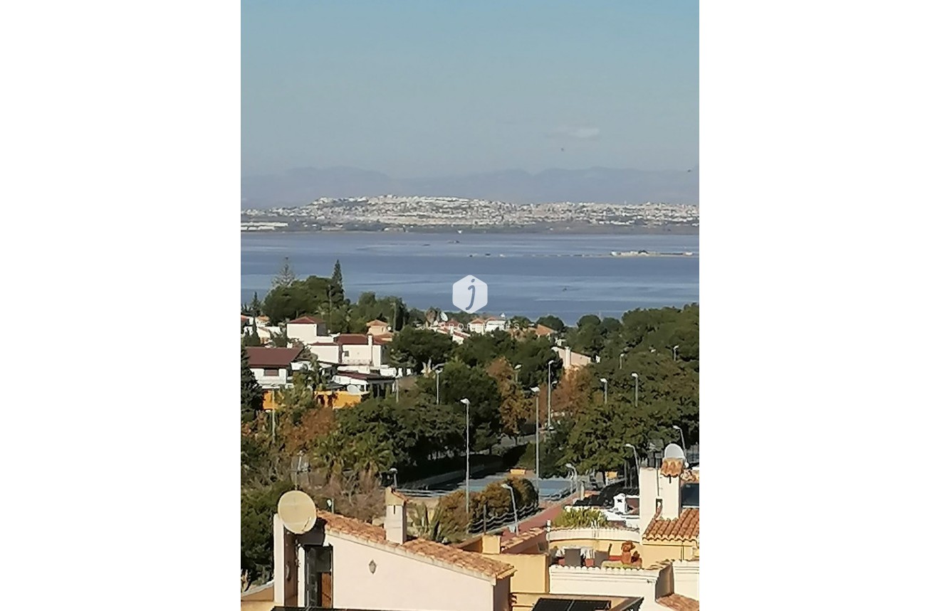 Aus zweiter Hand - Villa -
Torrevieja - Costa Blanca