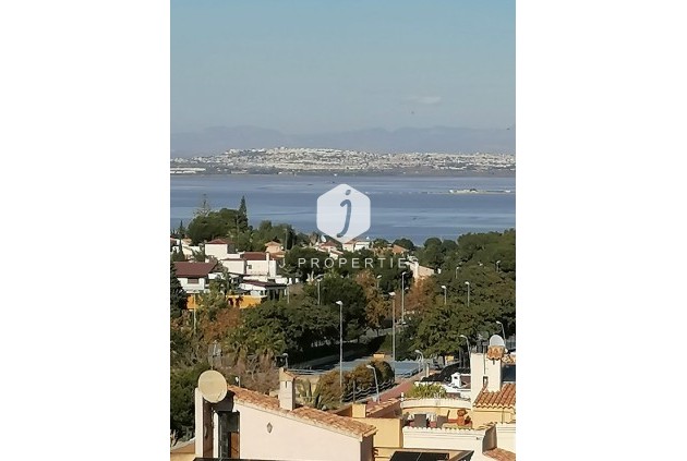 Aus zweiter Hand - Villa -
Torrevieja - Costa Blanca