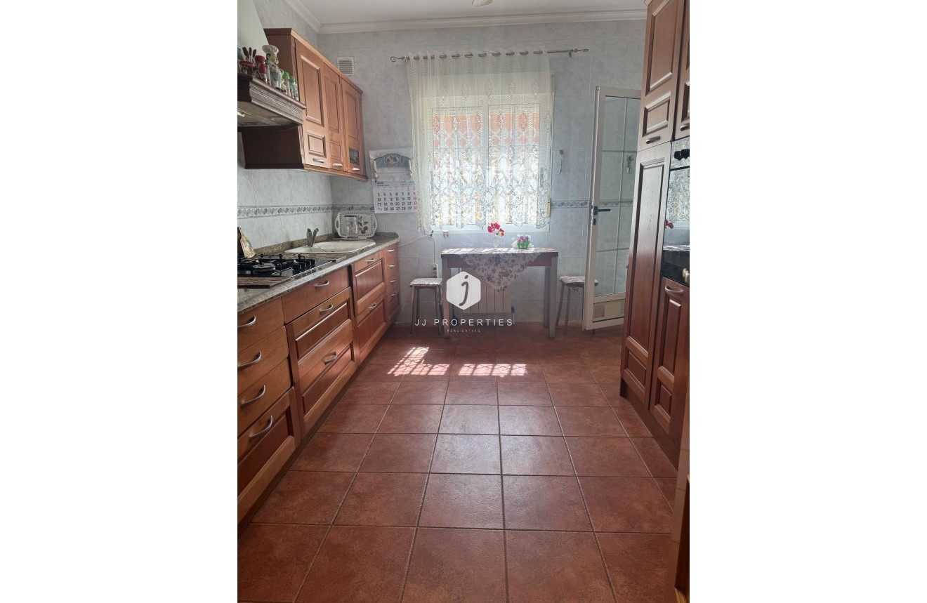 Z drugiej ręki - Villa -
Orihuela Costa - Costa Blanca