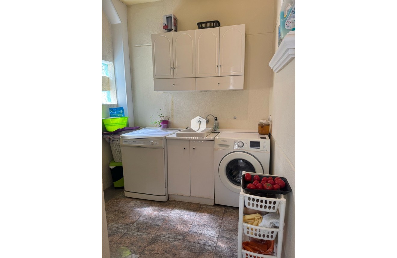 Z drugiej ręki - Villa -
Orihuela Costa - Costa Blanca