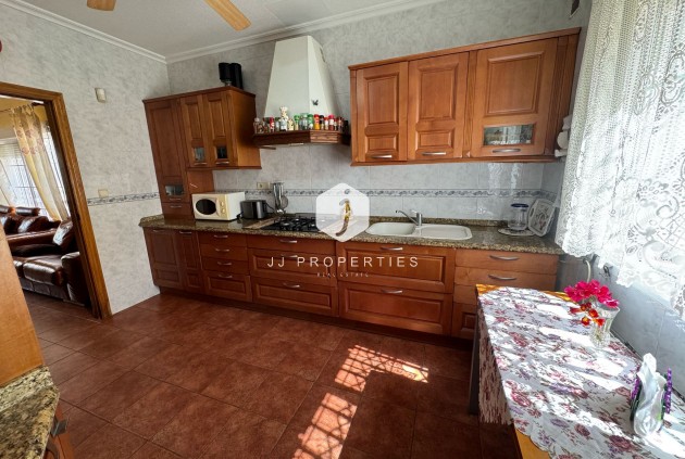 Z drugiej ręki - Villa -
Orihuela Costa - Costa Blanca