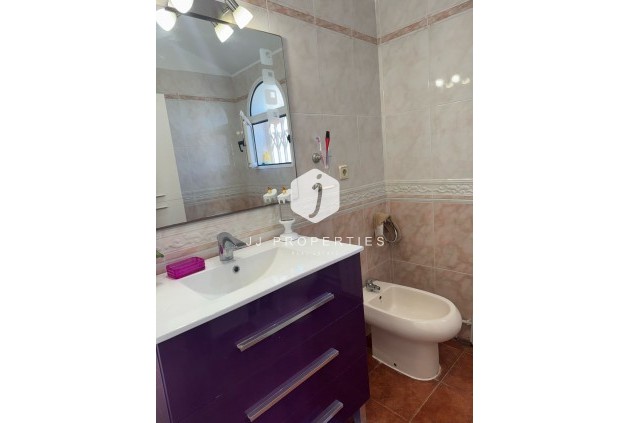 Z drugiej ręki - Villa -
Orihuela Costa - Costa Blanca