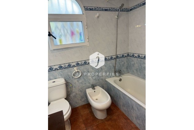 Z drugiej ręki - Villa -
Orihuela Costa - Costa Blanca