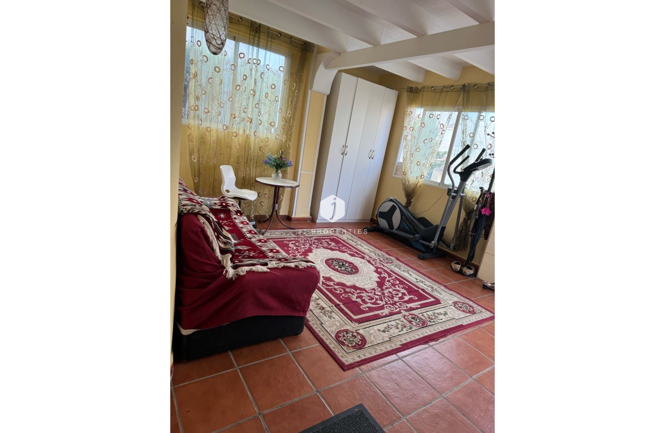 Z drugiej ręki - Villa -
Orihuela Costa - Costa Blanca