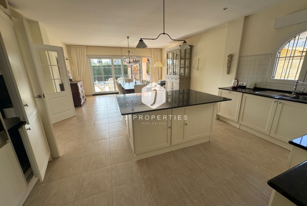 Segunda mano - Villa -
Orihuela Costa - Costa Blanca