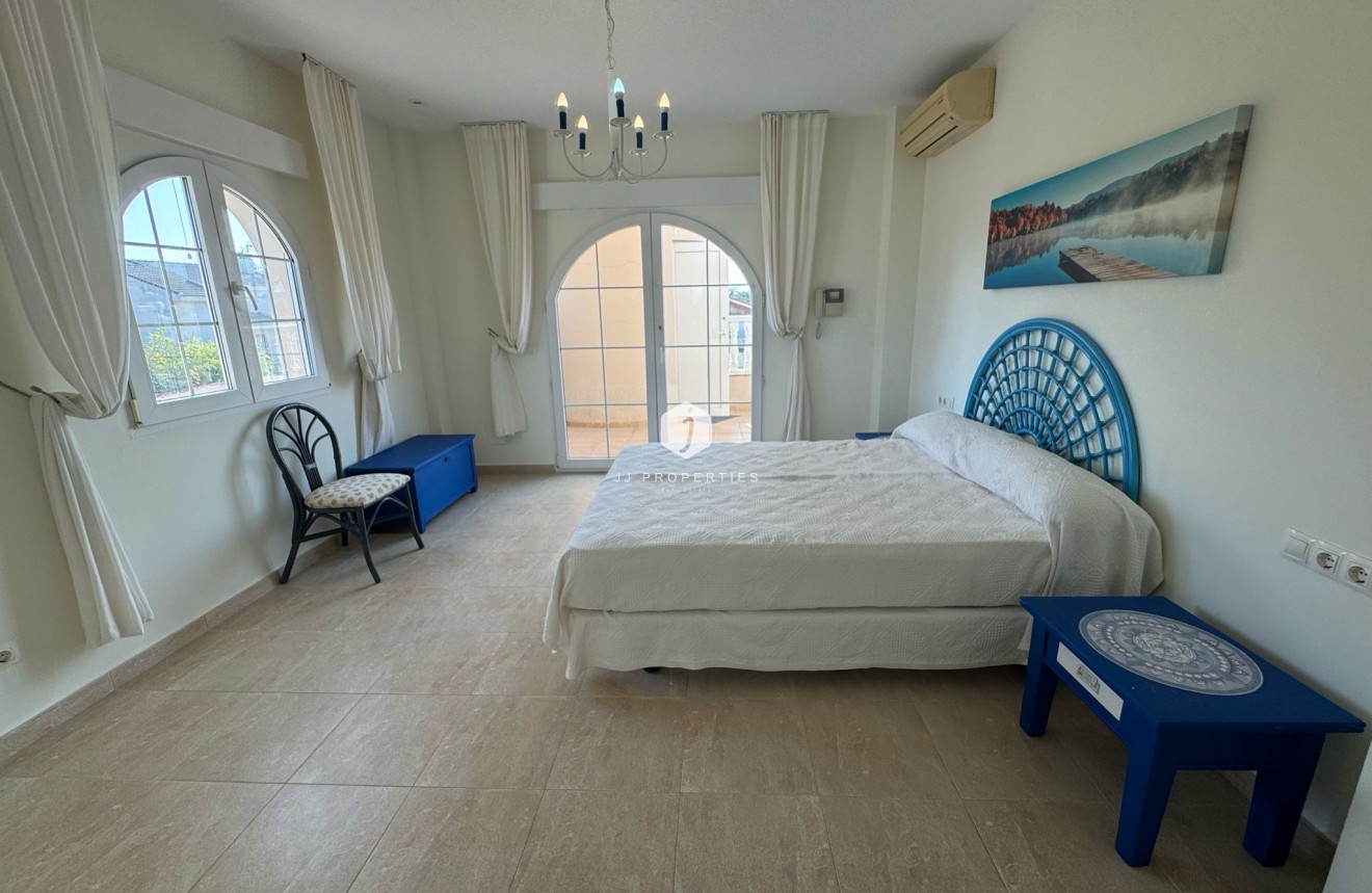 Segunda mano - Villa -
Orihuela Costa - Costa Blanca