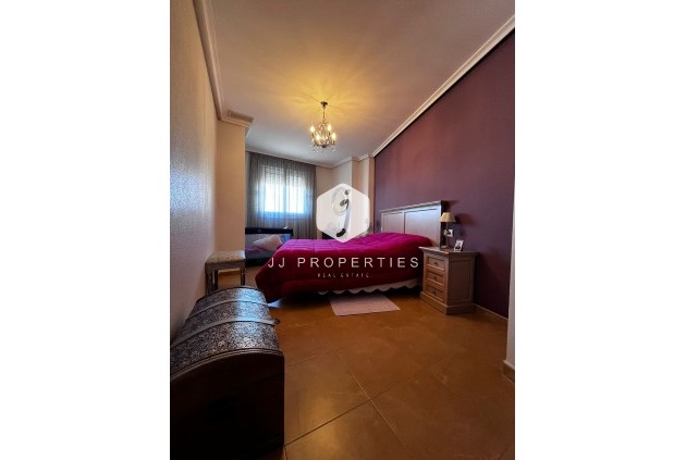 Z drugiej ręki - Mieszkanie w bloku -
Torrevieja - Costa Blanca