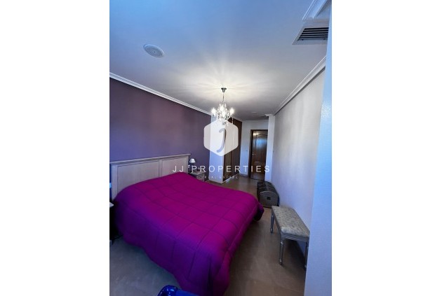 Z drugiej ręki - Mieszkanie w bloku -
Torrevieja - Costa Blanca