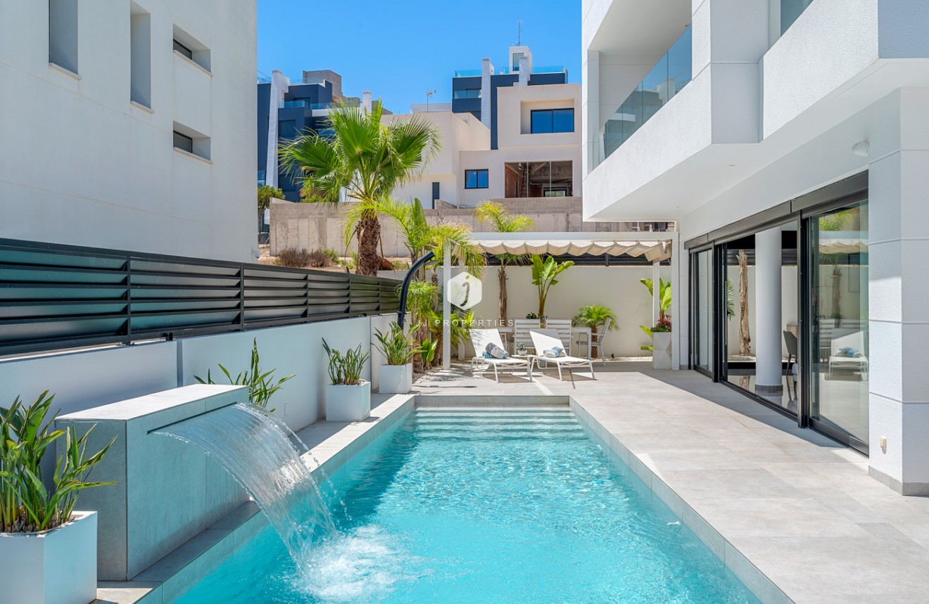 Tweedehands - Villa -
Guardamar del Segura - Costa Blanca